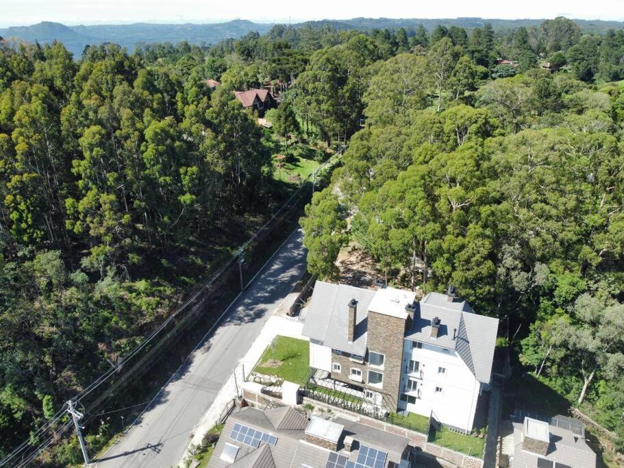 Appartement Pervoi Casa Ipe à Gramado Extérieur photo